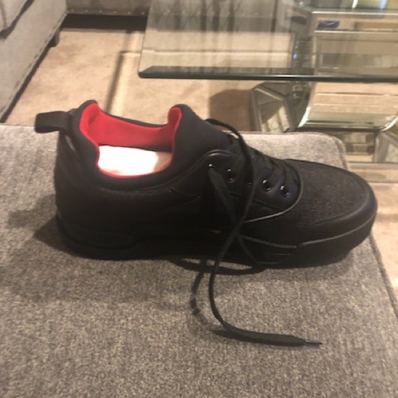 Brand new Men Red Bottoms - Picture 3 of 5